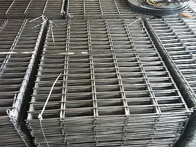带肋焊接网厂-地热钢网片价格